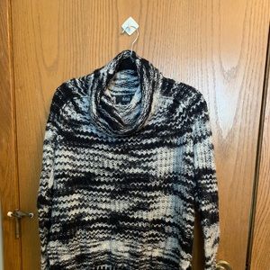 Sweater tunic. Medium.